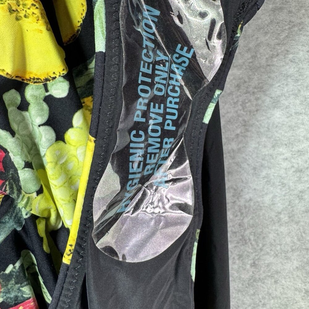NWOT Seafolly Swimsuit Size 14 Lemoncello V-Neck Black Fruit One-Piece L50813 - Picture 11 of 11